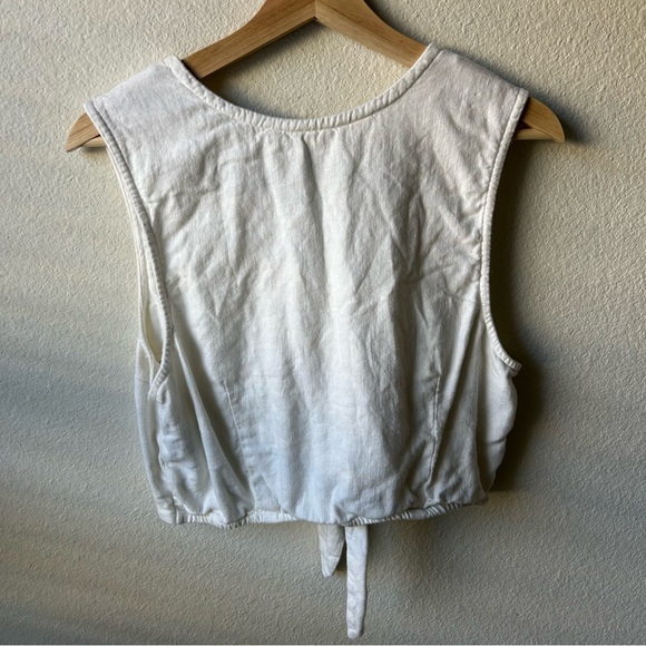 Abercrombie & Fitch Front Tie Crop Top - Picture 7 of 9